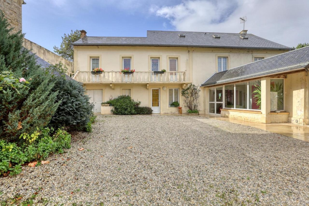 Maison Spacieuse Avec Jardin Pres De Le Bouffay Commes Luaran gambar