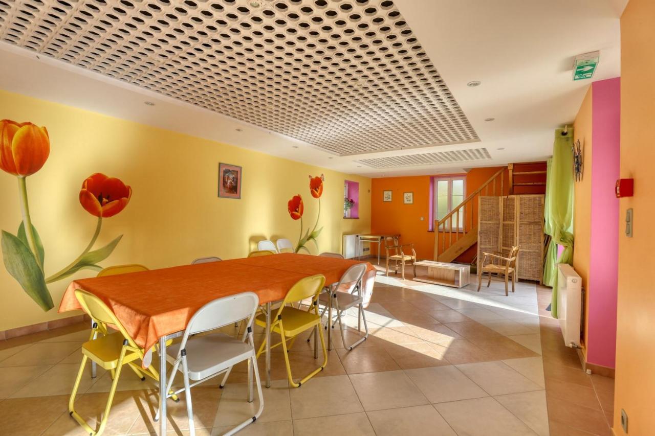 Maison Spacieuse Avec Jardin Pres De Le Bouffay Commes Luaran gambar