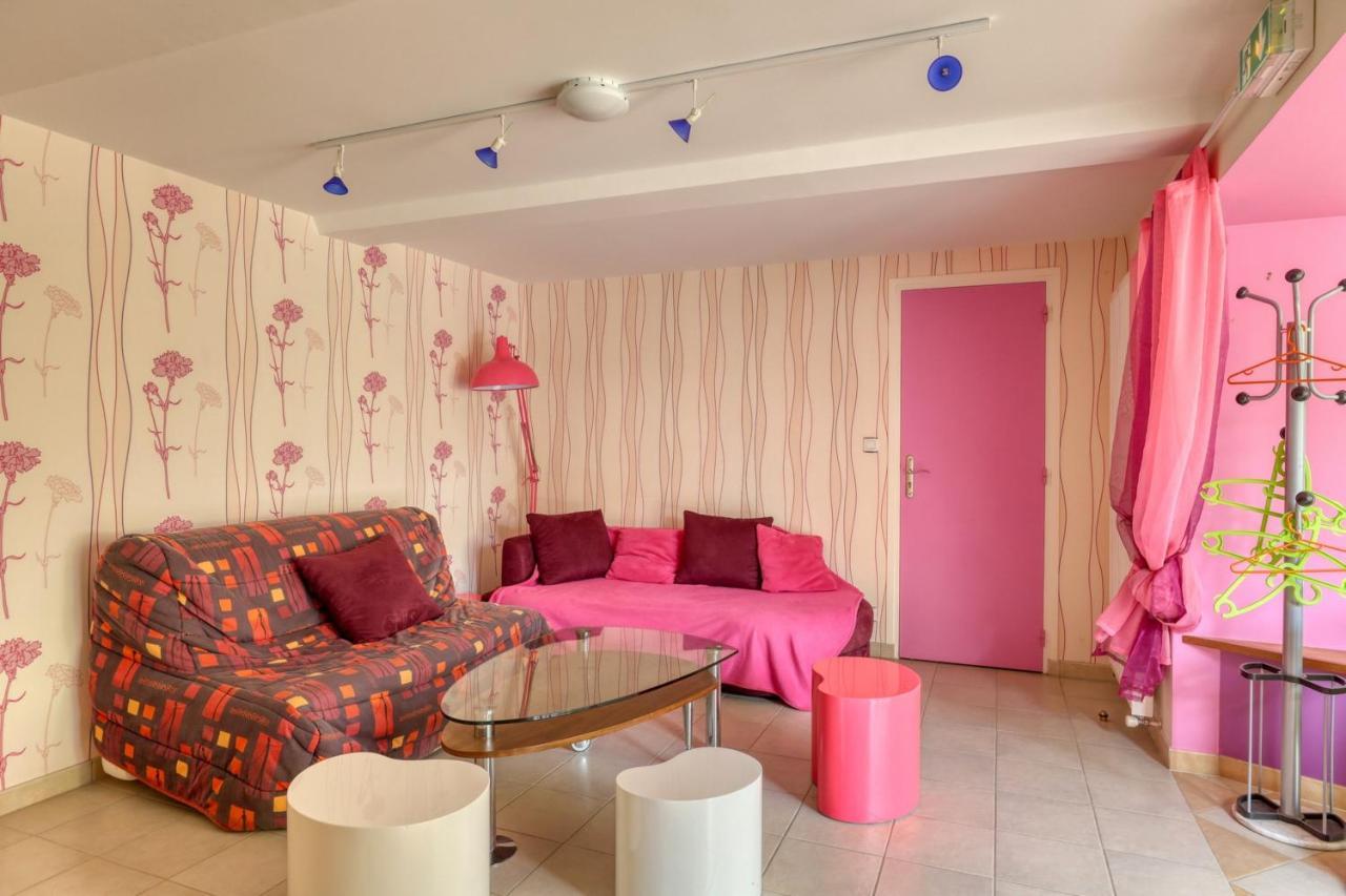 Maison Spacieuse Avec Jardin Pres De Le Bouffay Commes Luaran gambar
